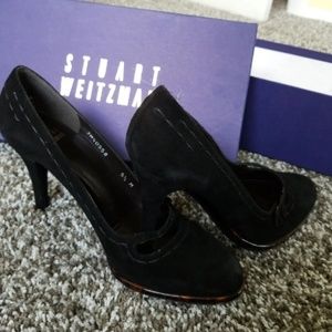 Stuart Weitzman Buckleberry Suede Pumps